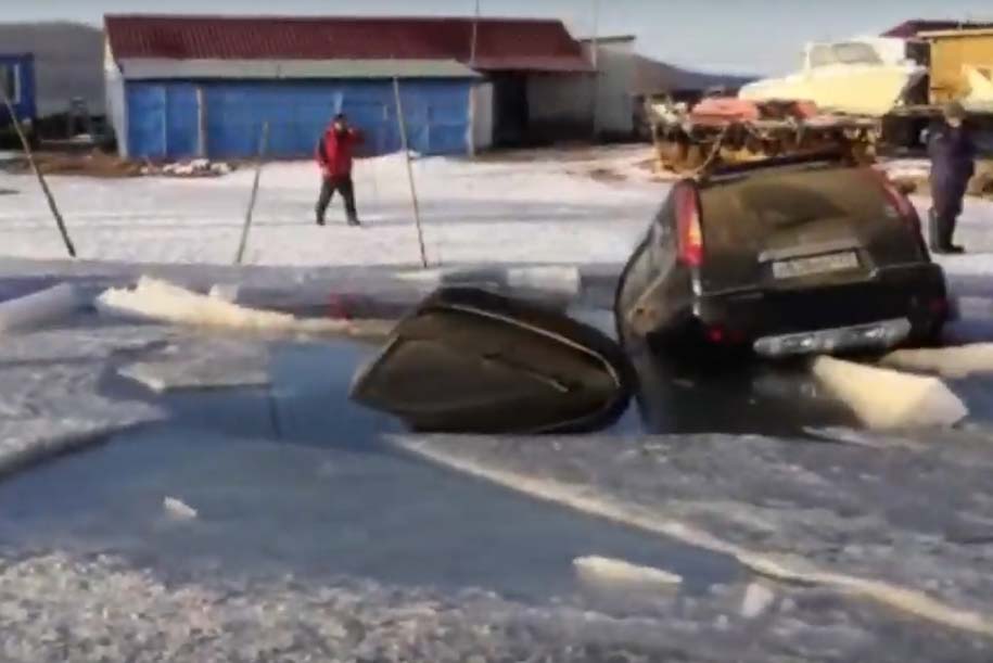 владивосток авто ушли под лед 30 штук
