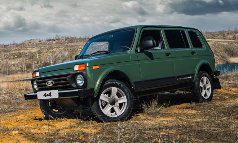 Внедорожник lada niva legend